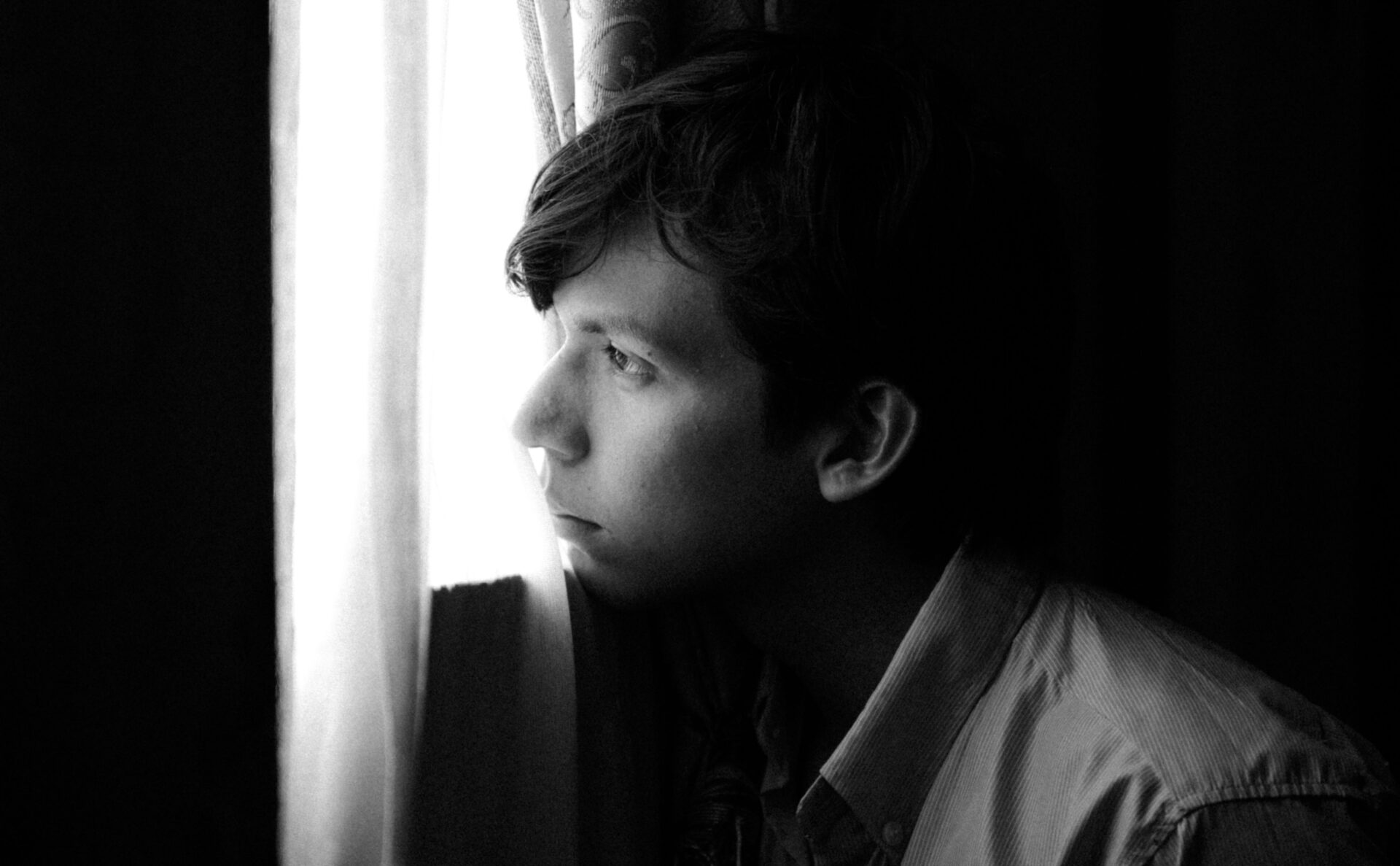 Image default